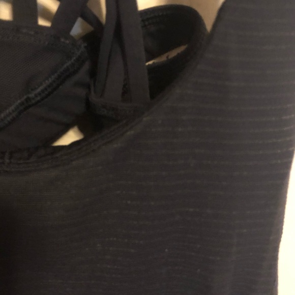 Lululemon Tank - Picture 4 of 4